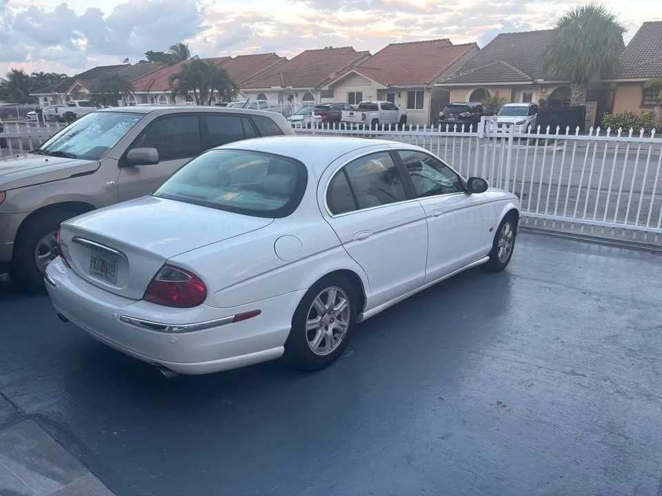 2003 Jaguar S-Type 2nd Gen - Image 4 of 8