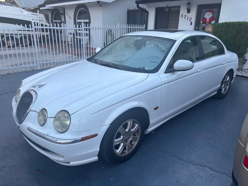 2003 Jaguar S-Type 2nd Gen - Image 2 of 8