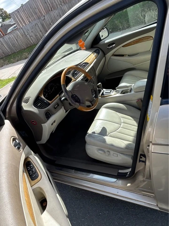 2001 Jaguar S-Type 2nd Gen - Image 8 of 9
