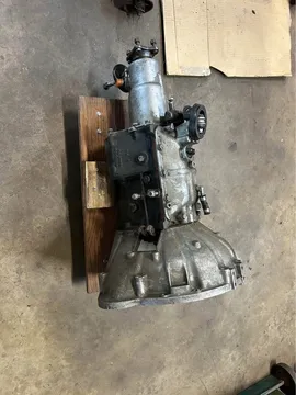Jaguar v 12 four speed transmission