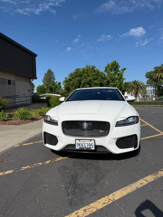 2018 Jaguar X260 XF - Image 2 of 10