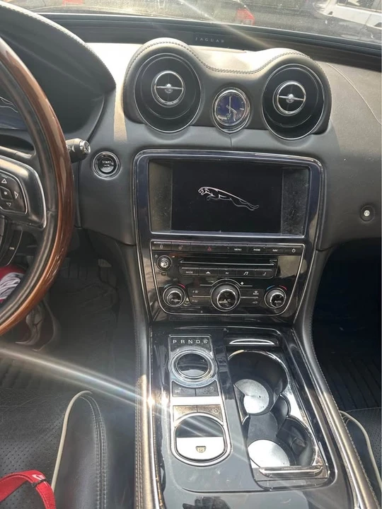 2012 Jaguar X351 XJ - Image 7 of 9