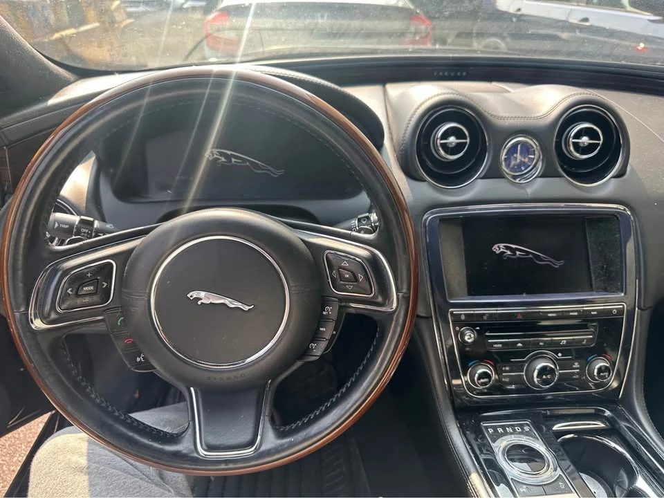 2012 Jaguar X351 XJ - Image 8 of 9