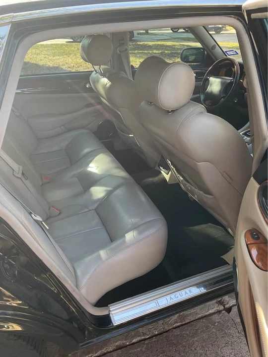 2000 Jaguar X308 XJR - Image 6 of 10