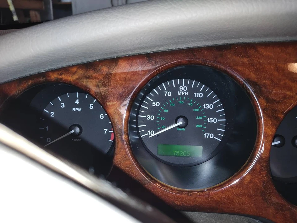 1997 Jaguar X100 XK8 - Image 6 of 7