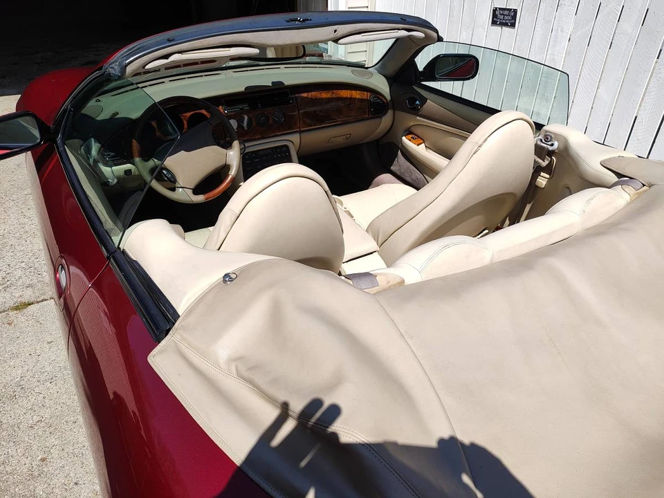1997 Jaguar X100 XK8 - Image 4 of 7