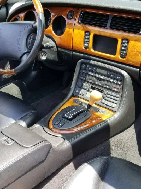 2000 Jaguar X100 XK8 - Image 6 of 6