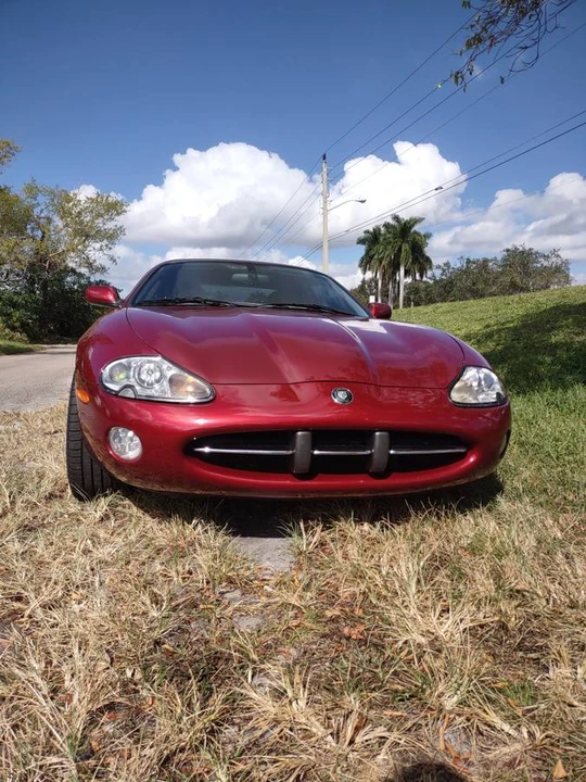 2001 Jaguar X100 XK8 - Image 10 of 20