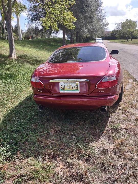 2001 Jaguar X100 XK8 - Image 9 of 20