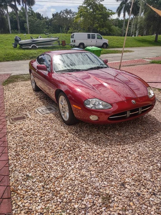2001 Jaguar X100 XK8 - Image 13 of 20