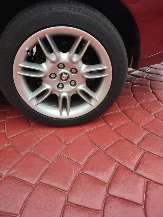 2001 Jaguar X100 XK8 - Image 7 of 20