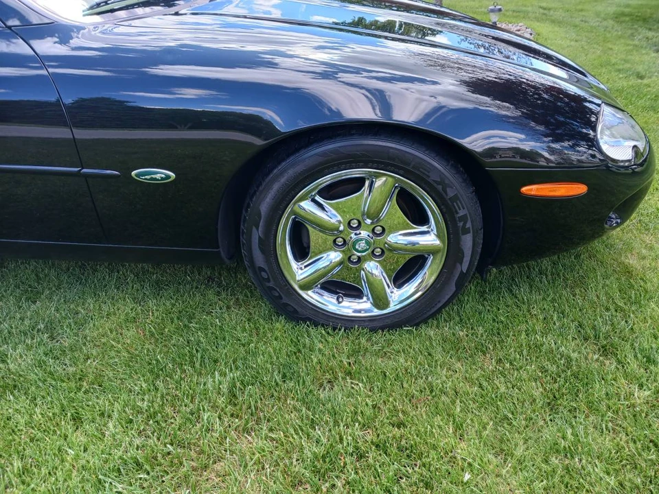 1997 Jaguar X100 XK8 - Image 5 of 6