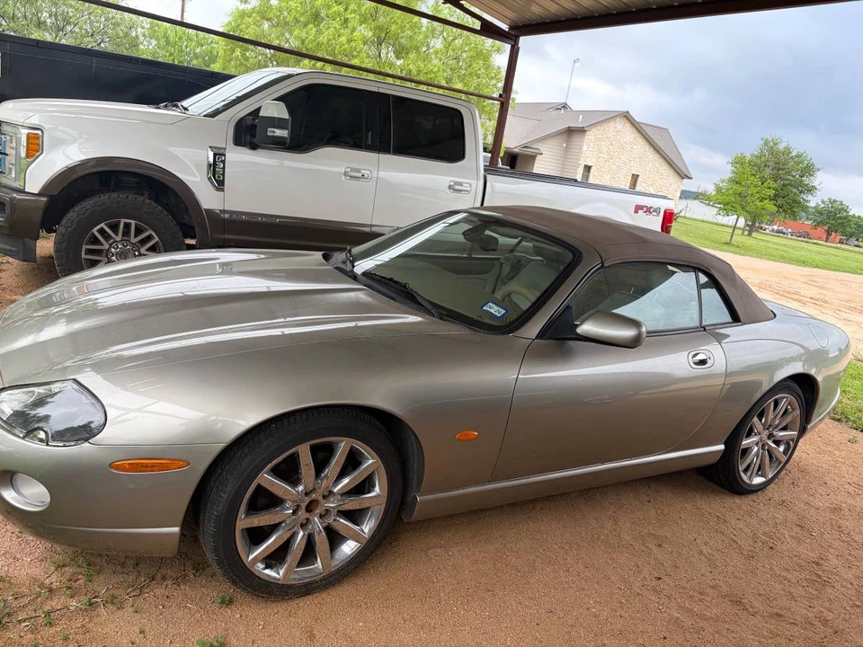 2006 Jaguar X100 XK8 - Image 2 of 3