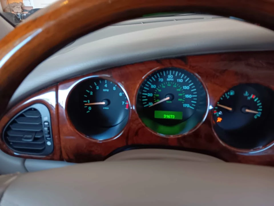 1997 Jaguar X100 XK8 - Image 10 of 10
