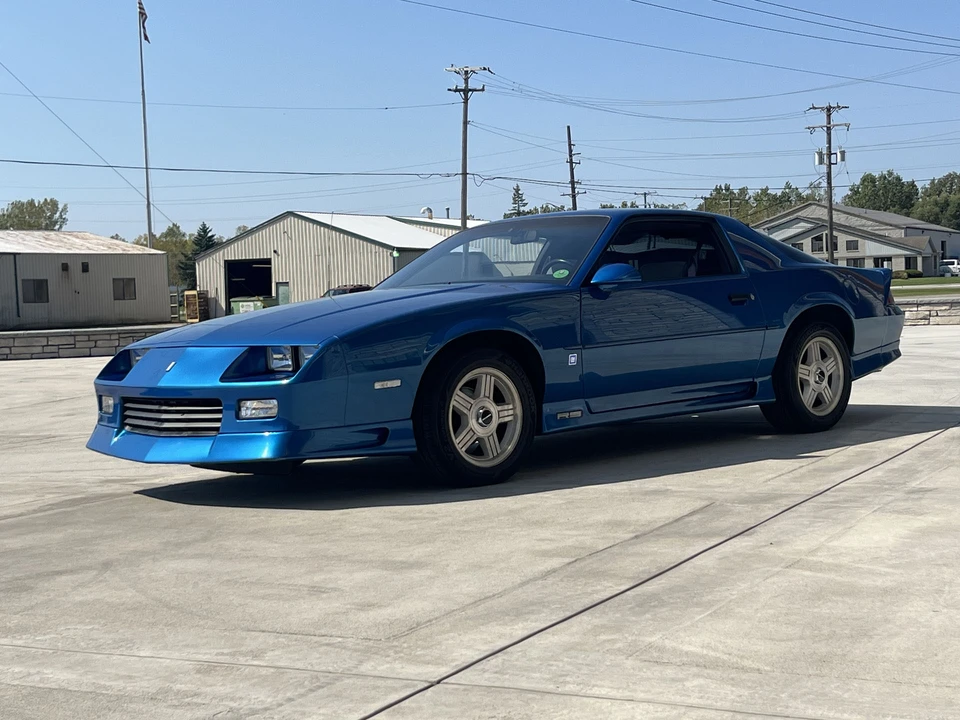 1992 Chevrolet Camaro 3rd Gen - Image 5 of 31