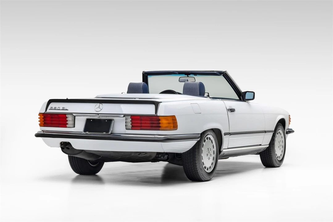 1986 Mercedes-Benz R107 SL-Class - Image 14 of 31