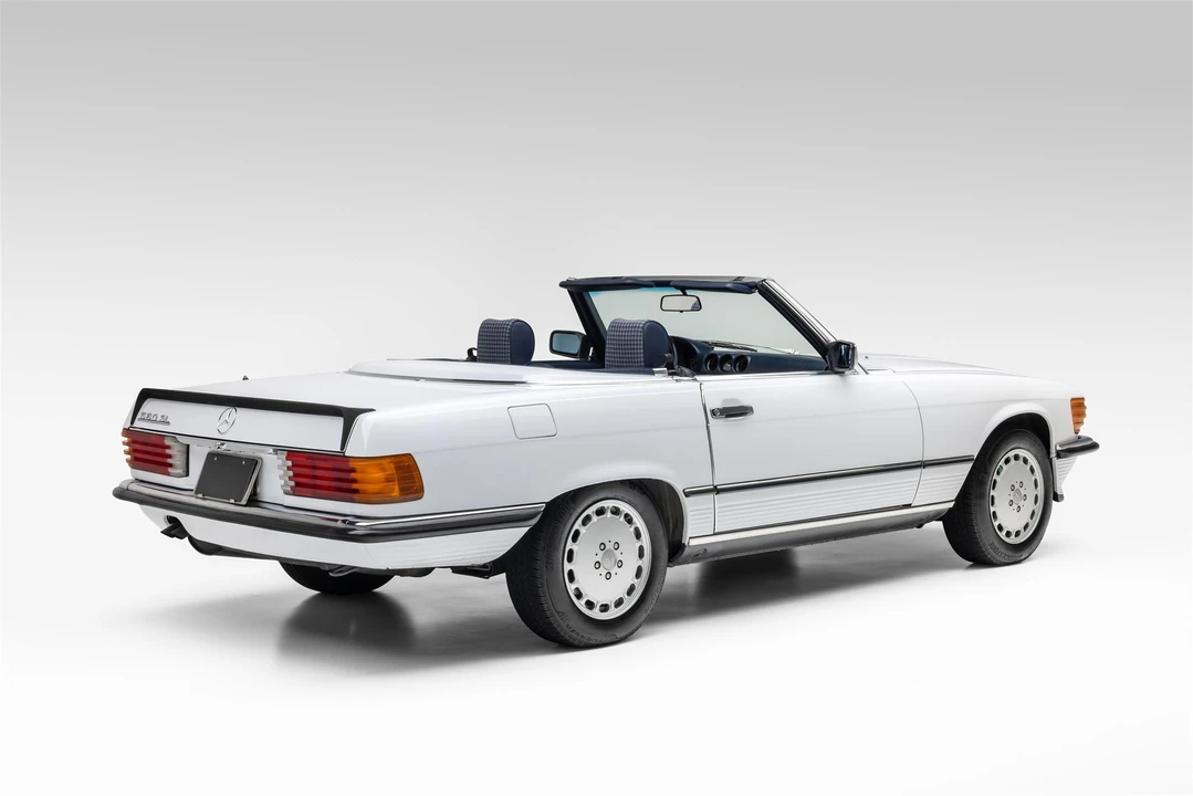 1986 Mercedes-Benz R107 SL-Class - Image 13 of 31