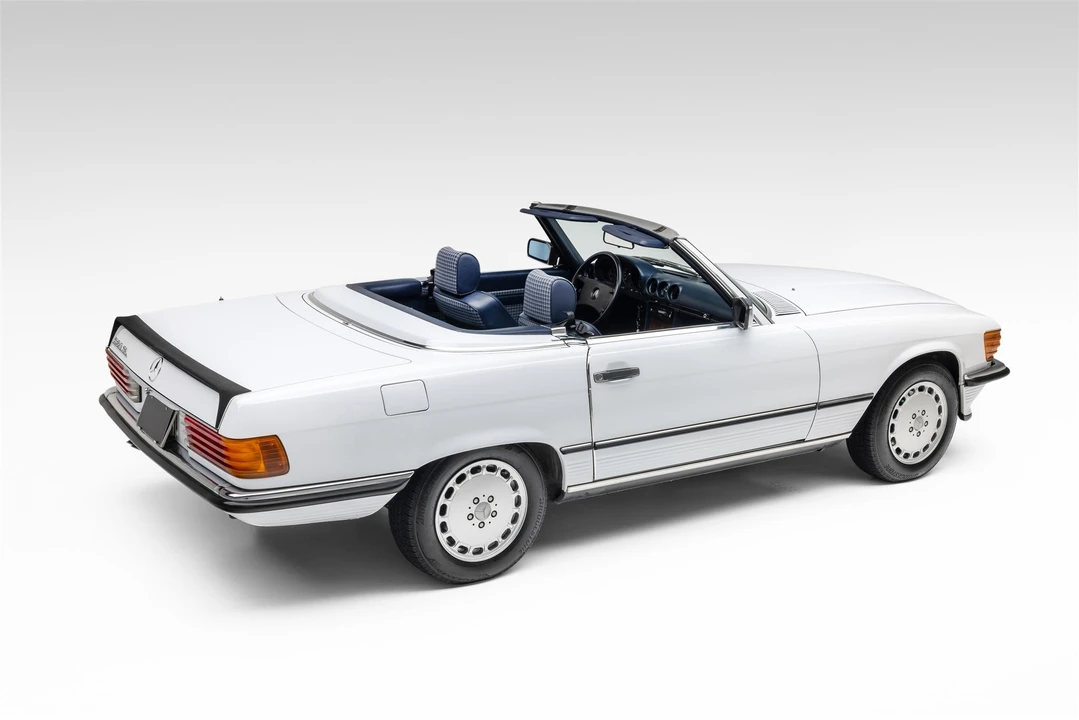 1986 Mercedes-Benz R107 SL-Class - Image 11 of 31