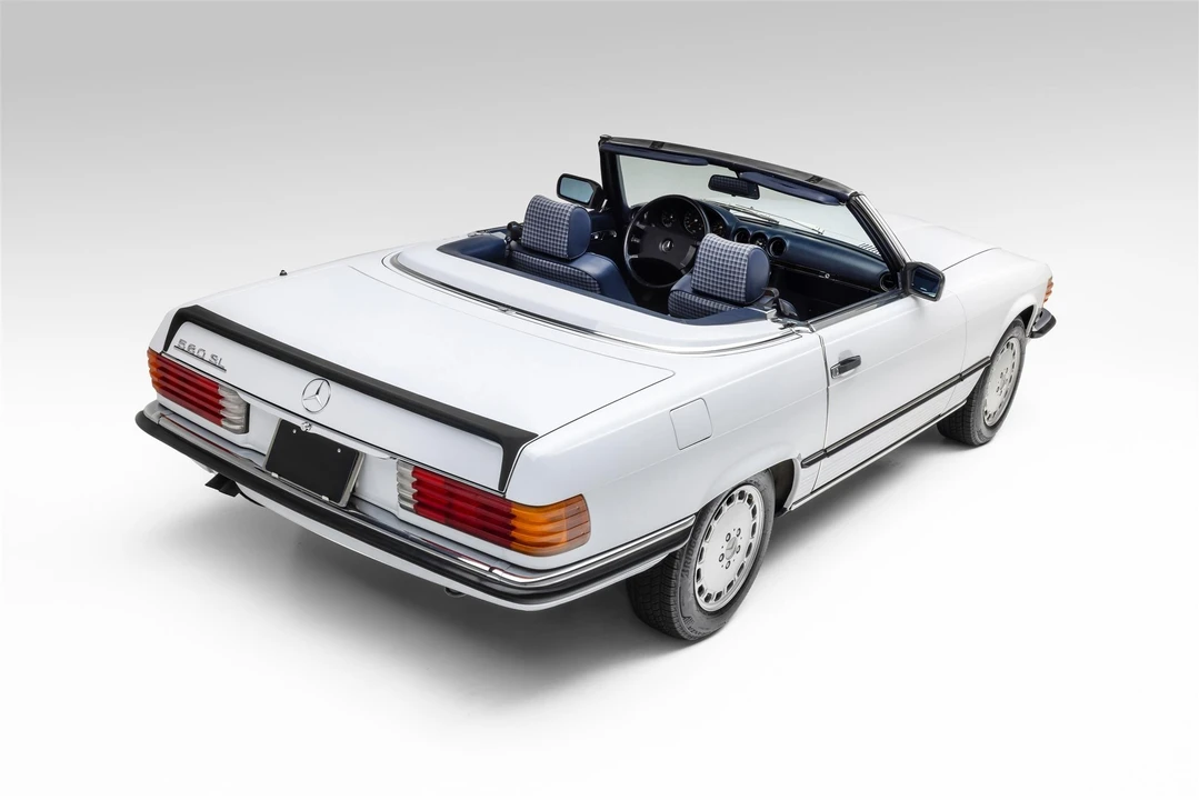 1986 Mercedes-Benz R107 SL-Class - Image 12 of 31