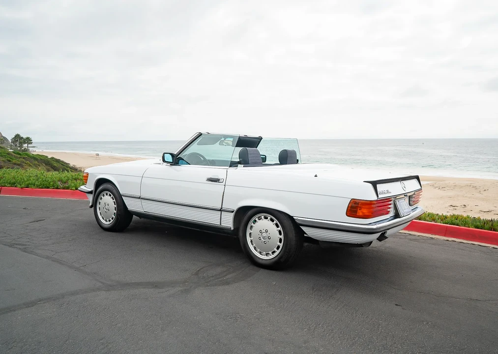 1986 Mercedes-Benz R107 SL-Class - Image 29 of 31