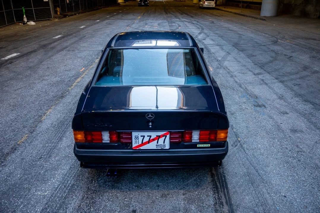 1987 Mercedes-Benz 190E - Image 12 of 31