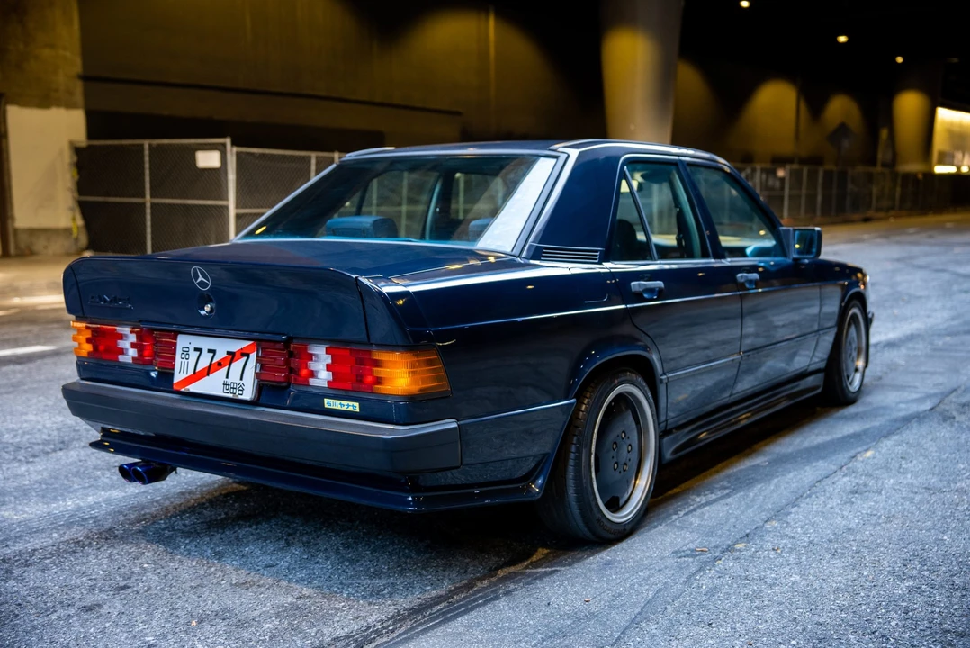 1987 Mercedes-Benz 190E - Image 16 of 31