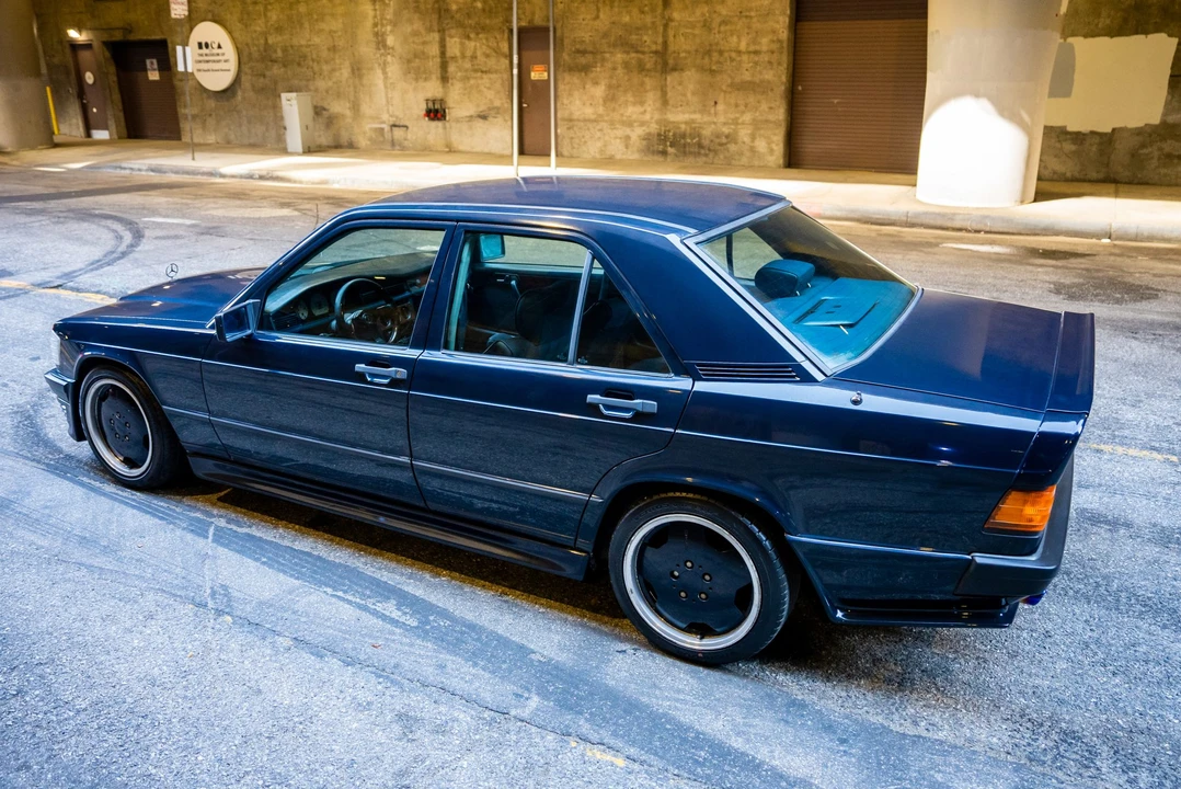 1987 Mercedes-Benz 190E - Image 9 of 31