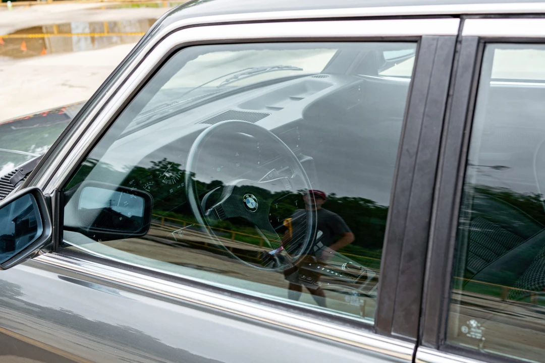 1988 BMW E28 5 Series - Image 28 of 31