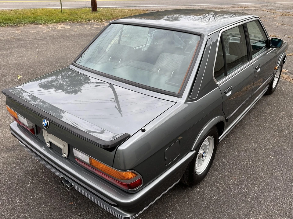 1988 BMW E28 5 Series - Image 15 of 31