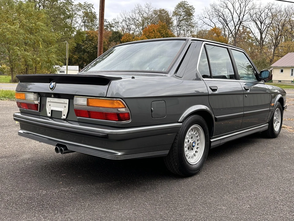 1988 BMW E28 5 Series - Image 17 of 31