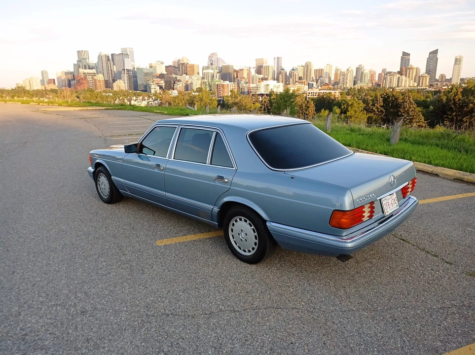 1988 Mercedes-Benz W126 S-Class Sedan - Image 14 of 31