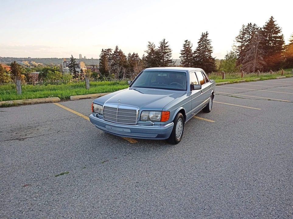 1988 Mercedes-Benz W126 S-Class Sedan - Image 4 of 31