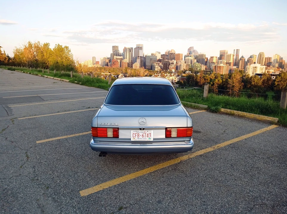 1988 Mercedes-Benz W126 S-Class Sedan - Image 20 of 31
