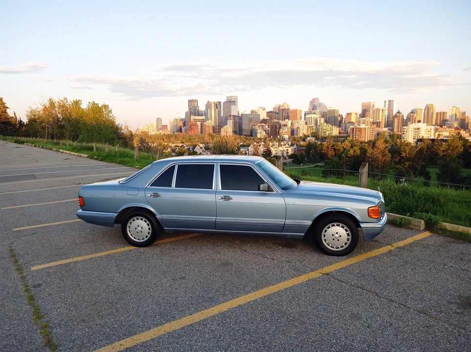 1988 Mercedes-Benz W126 S-Class Sedan - Image 30 of 31