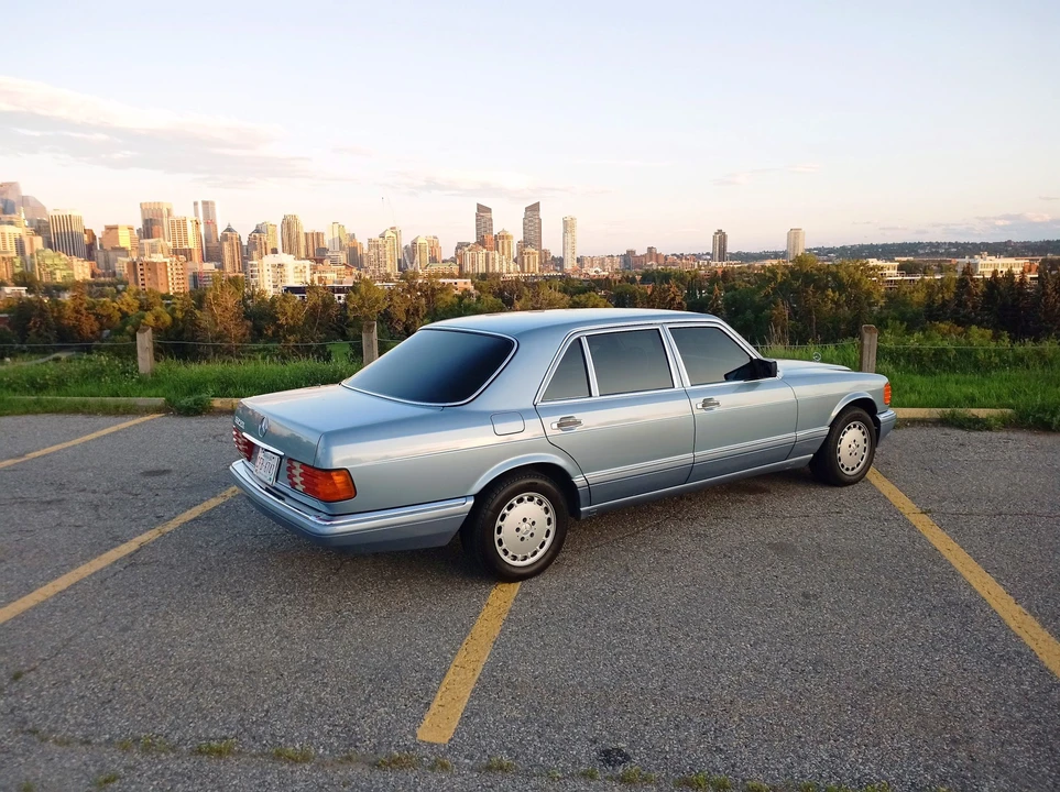 1988 Mercedes-Benz W126 S-Class Sedan - Image 24 of 31