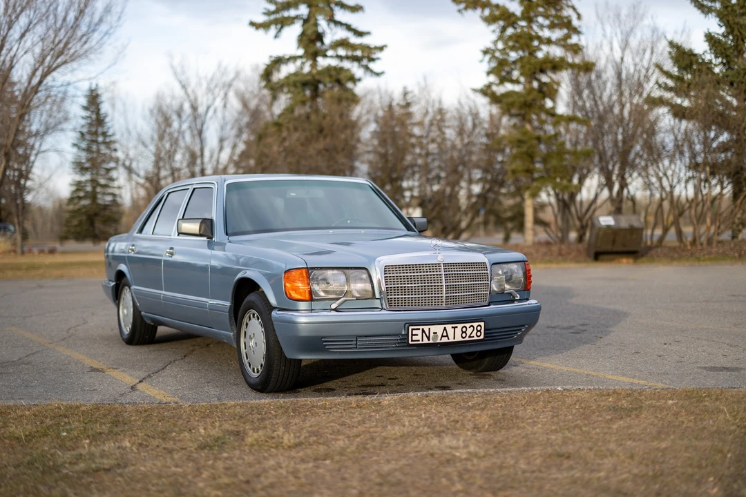 1988 Mercedes-Benz W126 S-Class Sedan - Image 3 of 31