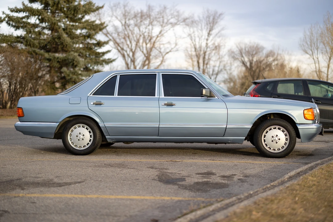 1988 Mercedes-Benz W126 S-Class Sedan - Image 16 of 31