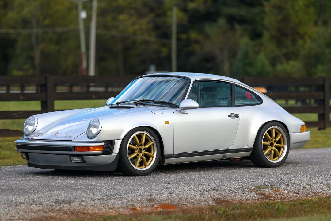 1988 Porsche 911 Carrera 3.2 - Image 2 of 31