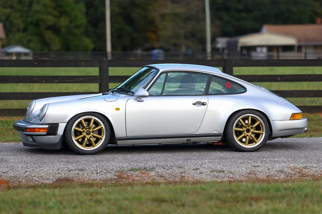 1988 Porsche 911 Carrera 3.2 - Image 8 of 31