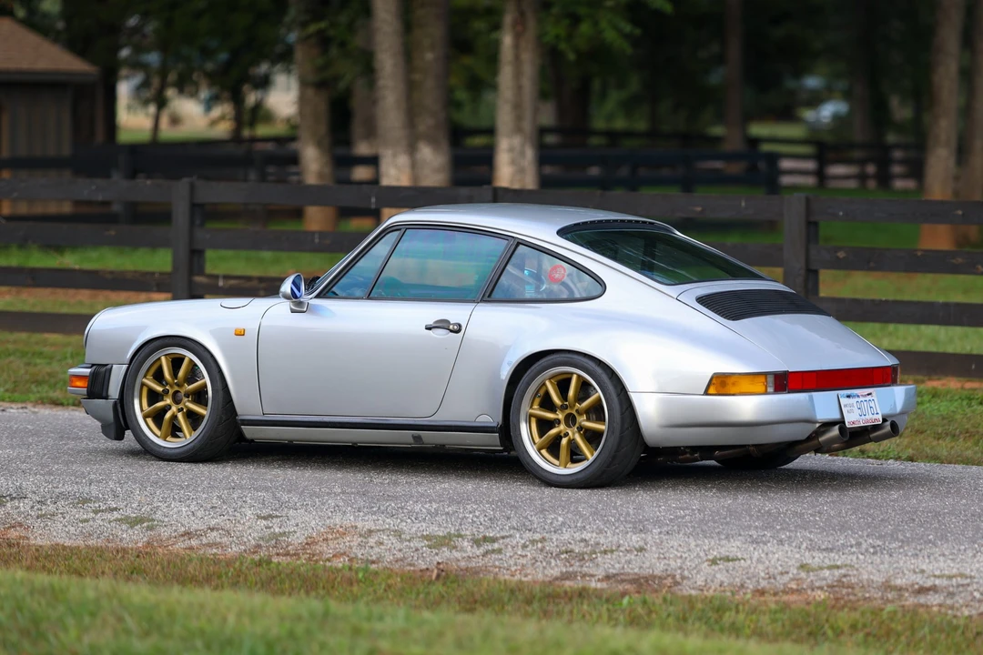 1988 Porsche 911 Carrera 3.2 - Image 12 of 31