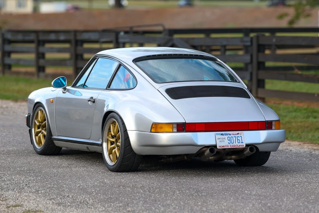1988 Porsche 911 Carrera 3.2 - Image 15 of 31