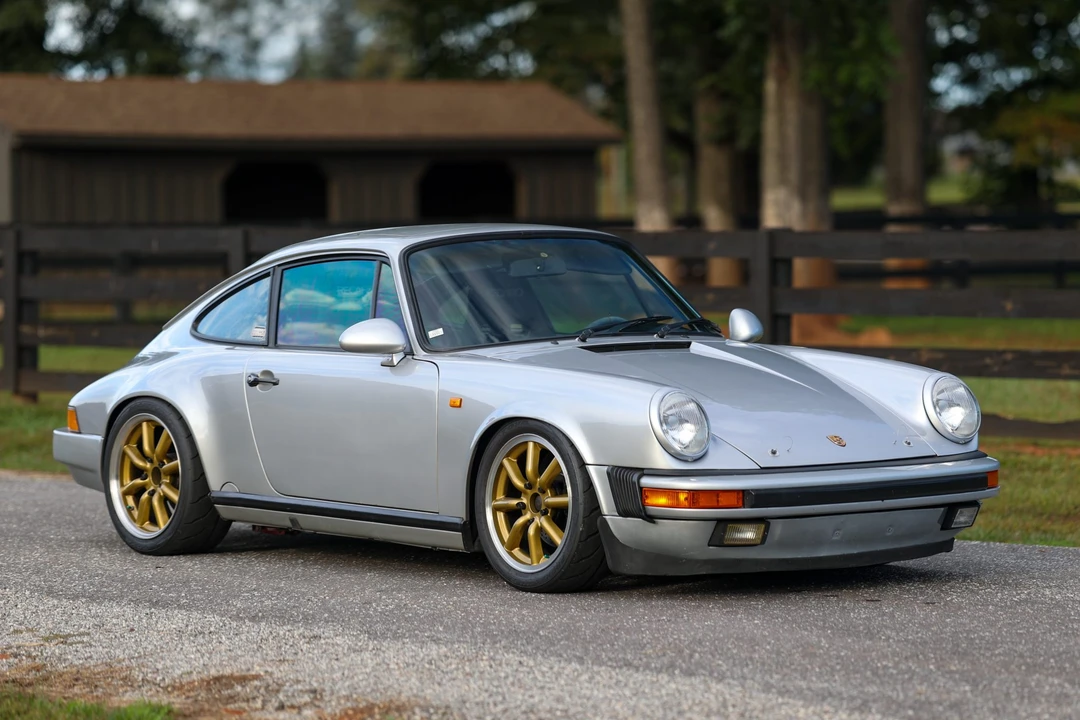 1988 Porsche 911 Carrera 3.2 - Image 27 of 31
