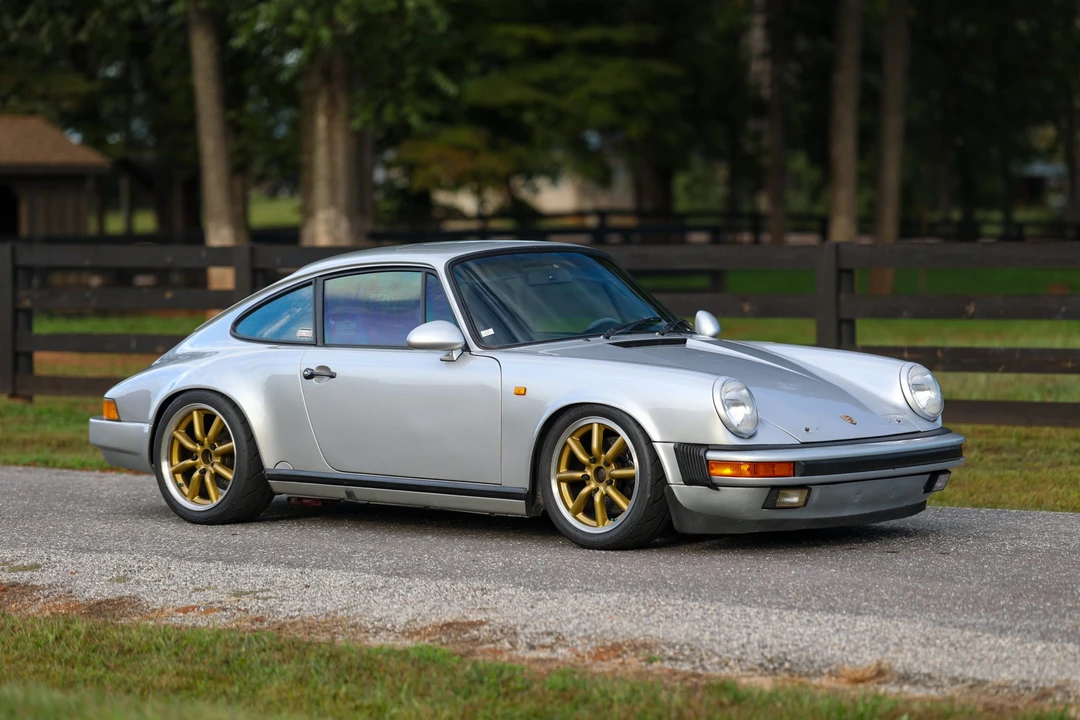 1988 Porsche 911 Carrera 3.2 - Image 26 of 31
