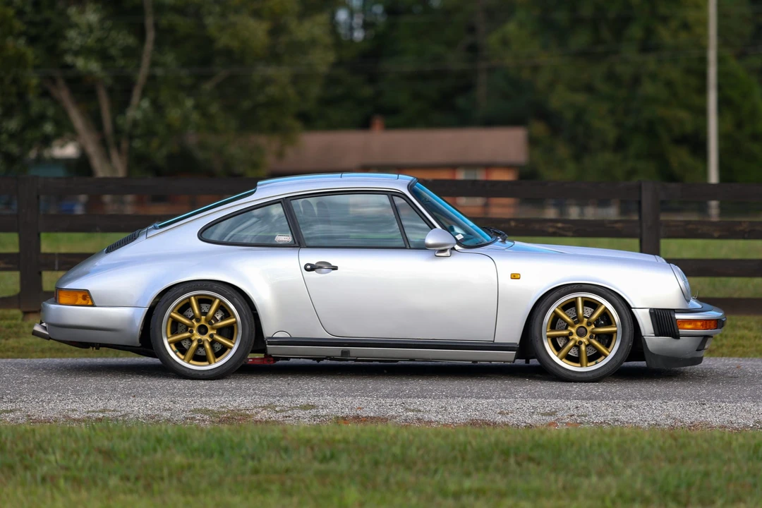 1988 Porsche 911 Carrera 3.2 - Image 25 of 31