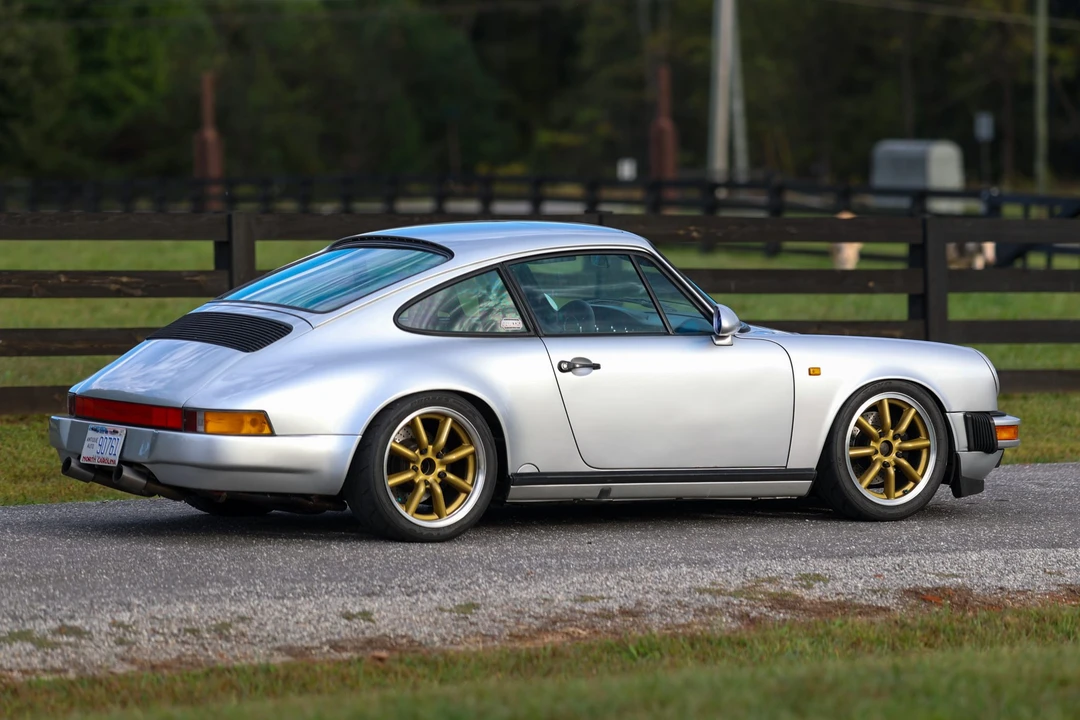 1988 Porsche 911 Carrera 3.2 - Image 23 of 31