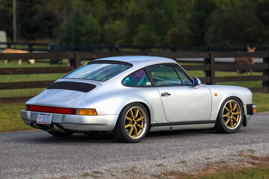 1988 Porsche 911 Carrera 3.2 - Image 22 of 31