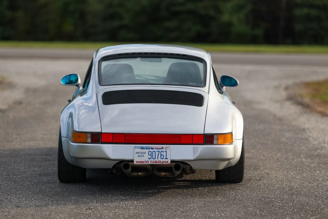 1988 Porsche 911 Carrera 3.2 - Image 18 of 31