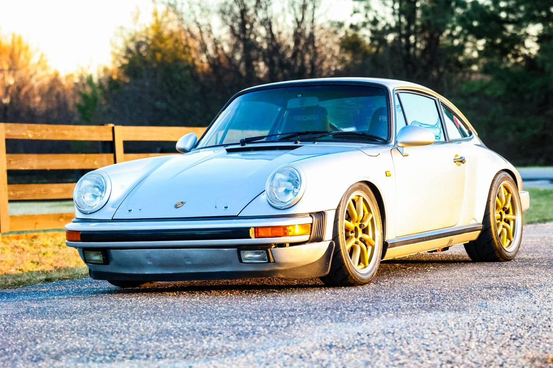 1988 Porsche 911 Carrera 3.2 - Image 8 of 31