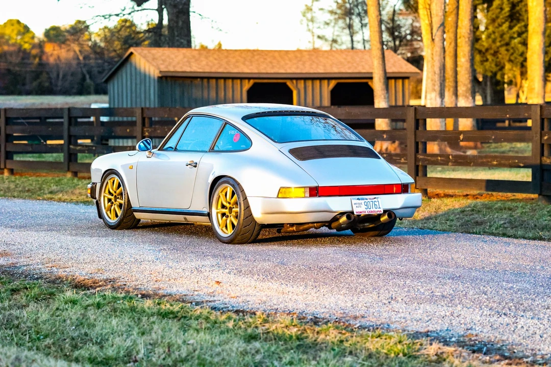 1988 Porsche 911 Carrera 3.2 - Image 15 of 31