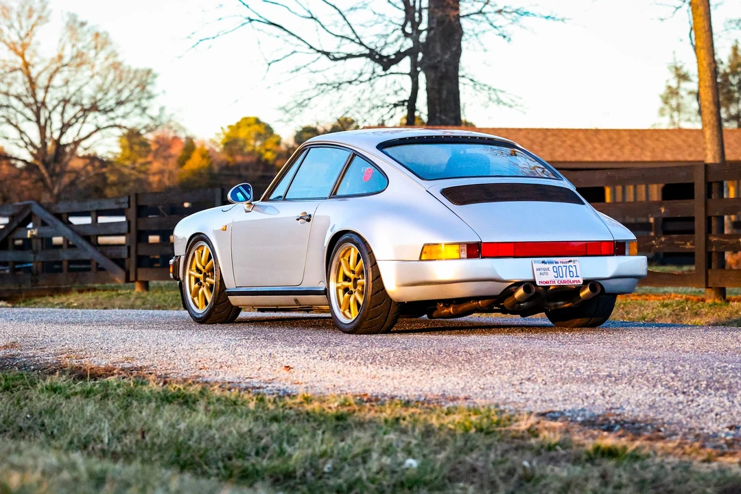 1988 Porsche 911 Carrera 3.2 - Image 13 of 31